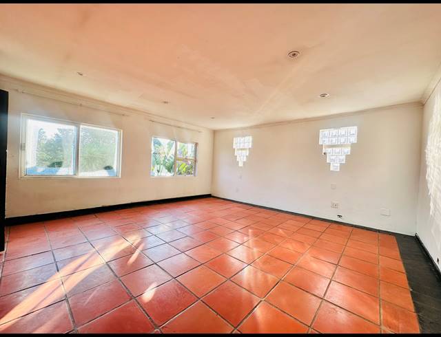 1 BEDROOM STUDIO APARTMENT TO LET IN OBSERVATORY